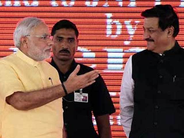 Video : Booing Takes Its Toll. Maharashtra Chief Minister Skips PM's Event