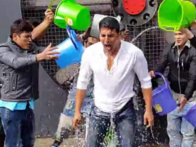 Video : Ice Bucket Craze Grips Bollywood