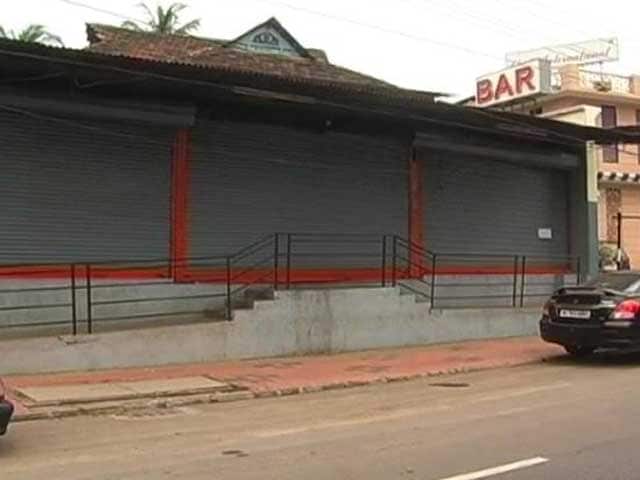 Happy Hours Over. One After the Other, Kerala Bars Begin Closing Doors