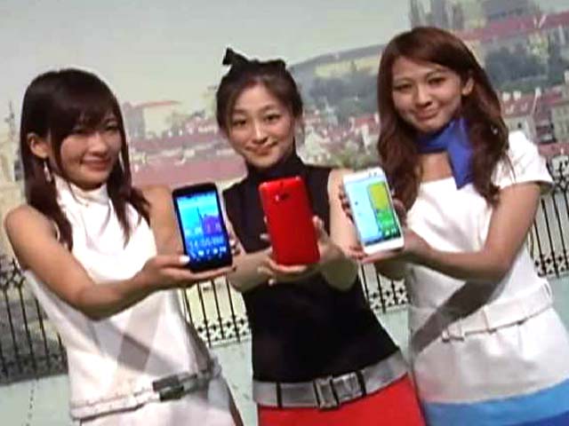 HTC Butterfly 2 Travels From Tokyo to NDTV