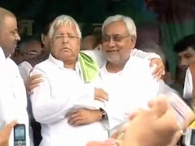 Video : Bihar By-Elections: Lalu-Nitish Win 6 Out of 10 Seats