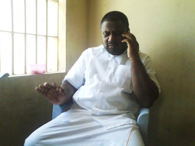 Prisoner at Hyderabad Jail Photographed Speaking on a Cellphone