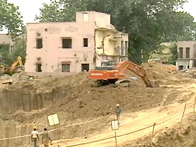 Delhi on Redevelopment Drive