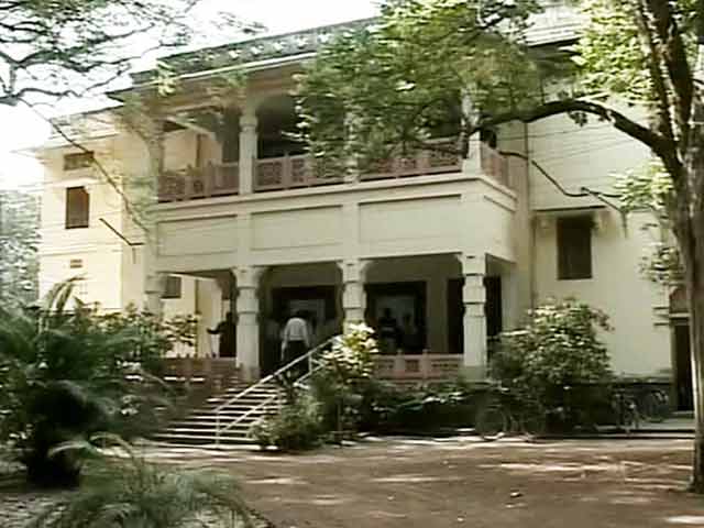 'Stripped, Blackmailed By Seniors,' Alleges Student at Bengal's Visva Bharati University