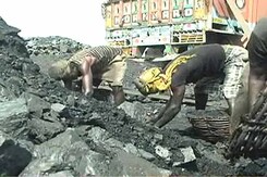 कोल ब्लॉक्स आवंटन : सरकार ने सुप्रीम कोर्ट से कहा, सभी 218 आवंटन रद्द करने को तैयार कोल ब्लॉक्स आवंटन : सरकार ने सुप्रीम कोर्ट से कहा, सभी 218 आवंटन रद्द करने को तैयार