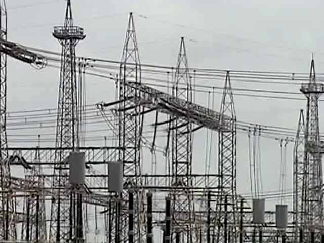 मुंबई में टाटा पावर और बेस्ट में ठनी