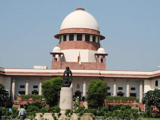 खबरों की खबर : गंगा पर सरकार के हलफनामे से नाराज़ SC