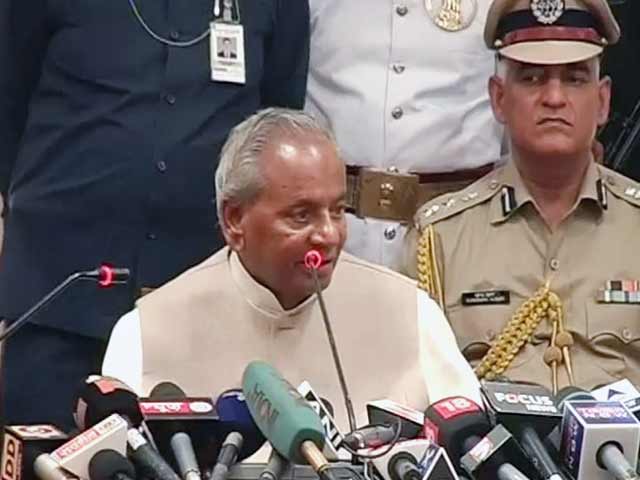 कल्याण सिंह के शपथग्रहण समारोह में लगे 'जय श्रीराम' के नारे