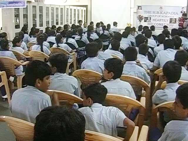 स्कूली बच्चों के लिए पीएम मोदी की एक्स्ट्रा क्लास