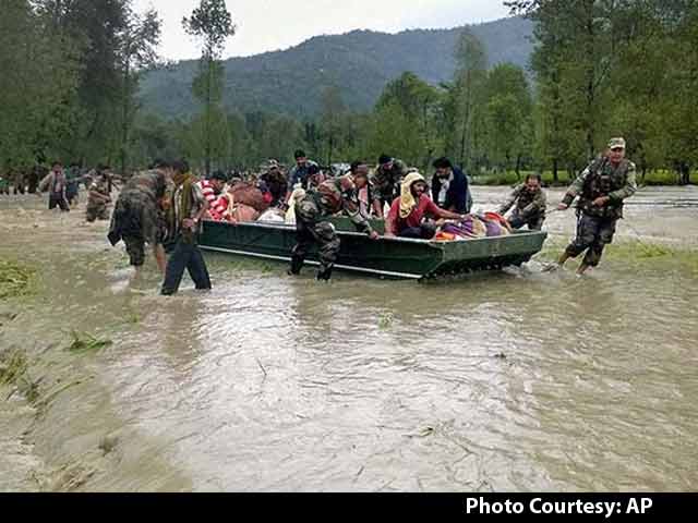 Video : Jammu and Kashmir Flood: Nearly 120 Killed, PM Modi Calls it a 'National Disaster'