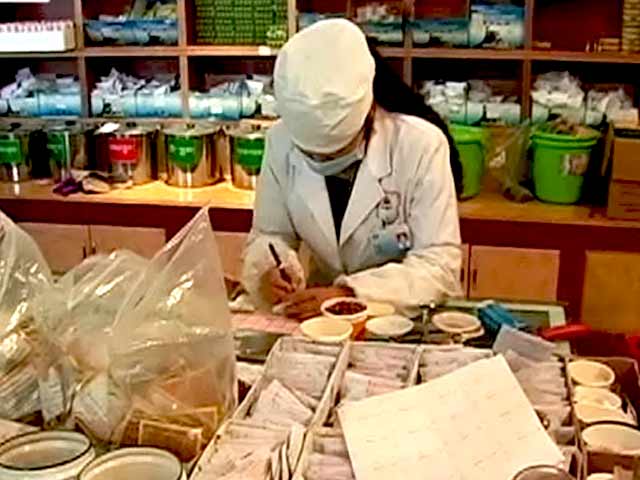 तिब्बती चिकित्सा पद्धति परंपरा या जरूरत?