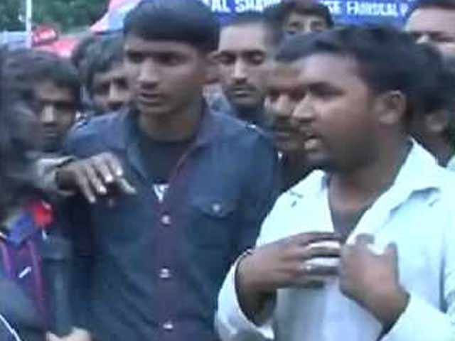 Jammu and Kashmir Floods: Migrant Workers, Trapped in Srinagar, Desperate to Leave