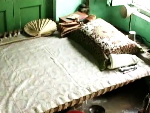 बिसमिल्लाह खां की शहनाई गायब, बेटों का एक-दूसरे पर आरोप