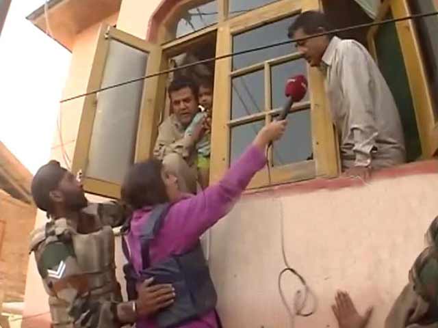 Stranded in Srinagar But Won't Leave Home