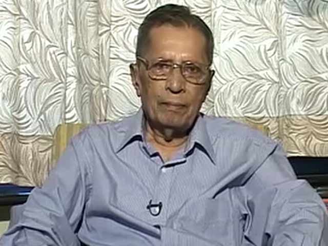 Rupee Likely to Depreciate Further Against Dollar: A V Rajwade