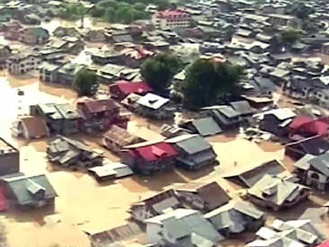 Video : Jammu & Kashmir Floods: Paradise Under Water