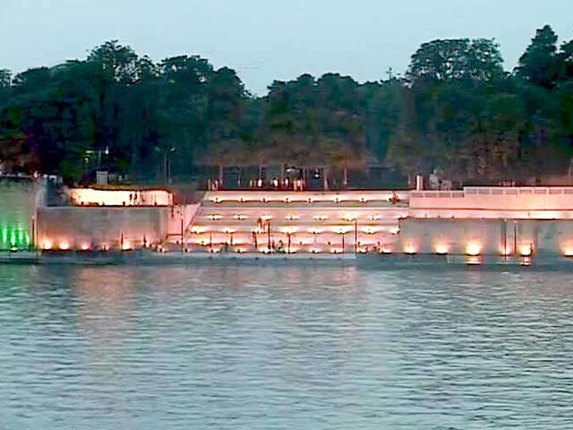 अहमदाबाद में चीनी राष्ट्रपति के स्वागत की भव्य तैयारी