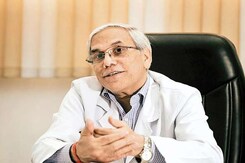 विवादों में घिरे एम्स निदेशक विवादों में घिरे एम्स निदेशक