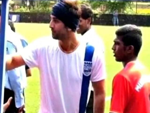 Ranbir Kapoor Gets Sporty