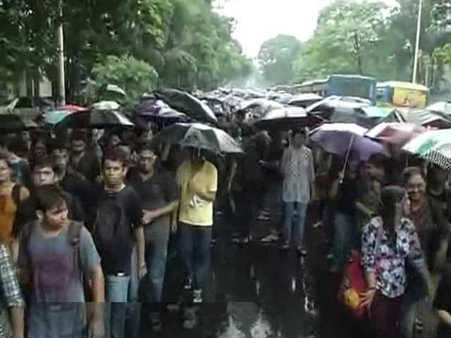 Students of Kolkata's Jadavpur University Stick to Demand for Vice Chancellor's Resignation