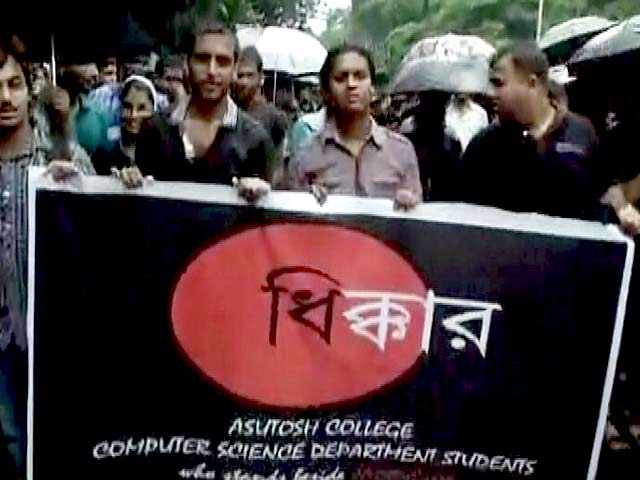 Video : Mamata Banerjee's Nephew Appears to Mock Jadavpur University Protests