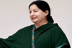 आय से अधिक संपत्ति मामले में जयललिता दोषी करार आय से अधिक संपत्ति मामले में जयललिता दोषी करार