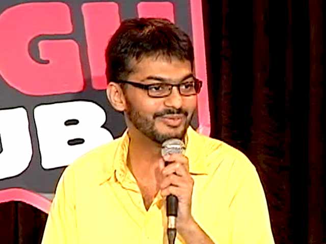 A Fun-filled Show: Selfies are the New Autographs!