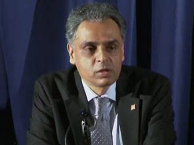 PM Modi Gifted a Special Edition of the Gita to President Obama, Says Foreign Ministry