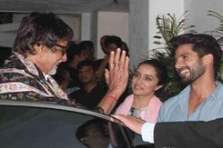 Shraddha Kapoor's Guest of Honour at <i>Haider</i> Screening Shraddha Kapoor's Guest of Honour at <i>Haider</i> Screening