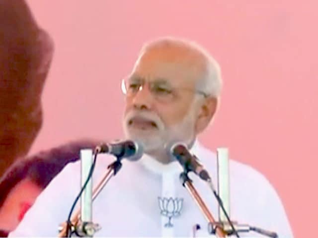 Video : Congress Has Ruined a Whole Generation: PM Modi in Maharashtra