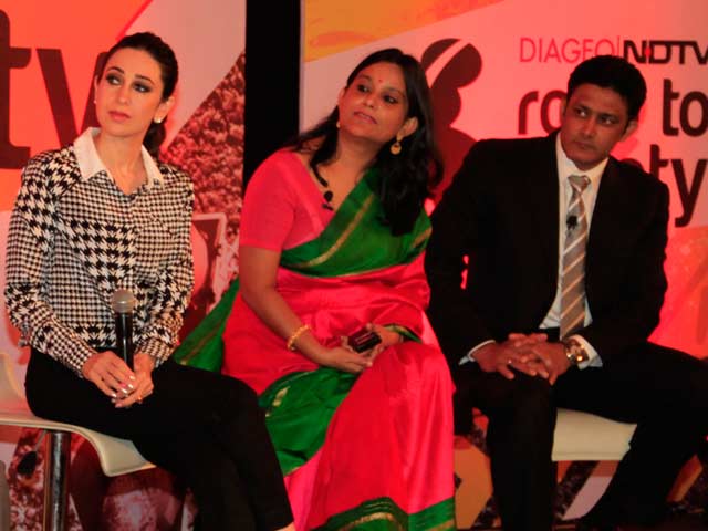 Karisma Kapoor Launched the Diageo-NDTV Road To Safety Campaign