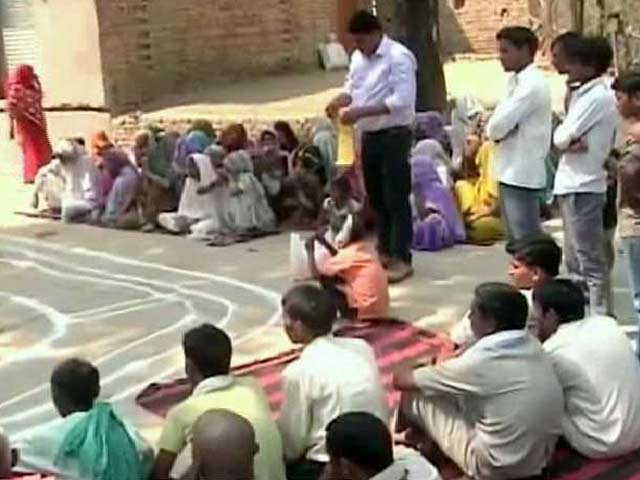 Banega Swachh India Reaches UP - A Fight Against Poor Sanitation