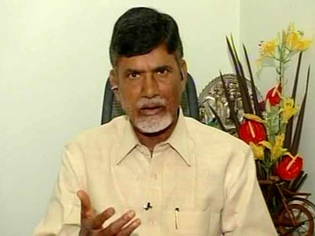 Severe Damage From Hudhud: Chandrababu Naidu