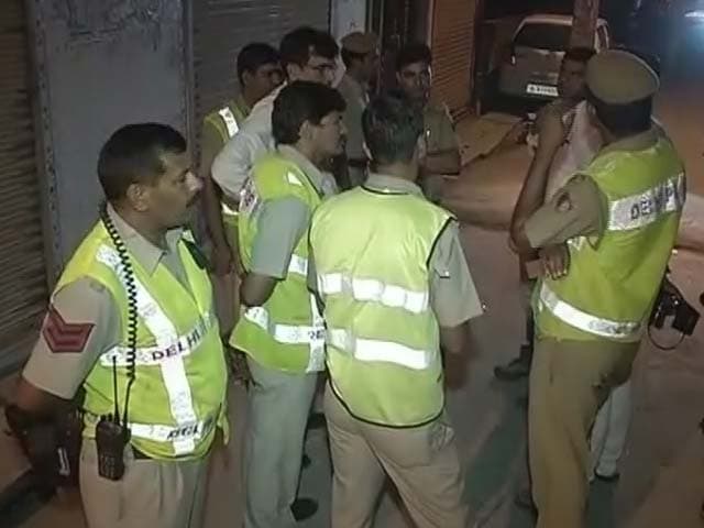 Video : Cop Shot Dead Near Police Station in Delhi by 3 Unidentified Men