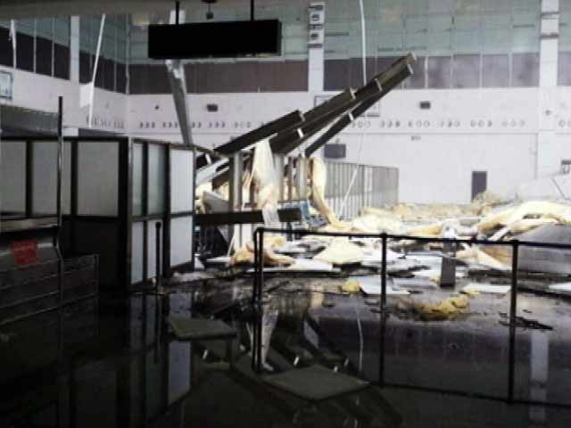 हुदहुद से तबाह हुआ विशाखापट्टनम एयरपोर्ट