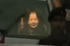 Jayalalithaa Returns Home to Chennai Jayalalithaa Returns Home to Chennai