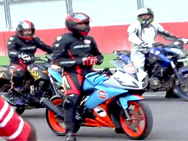 रफ्तार : देश में बढ़ता बाइकिंग कल्चर