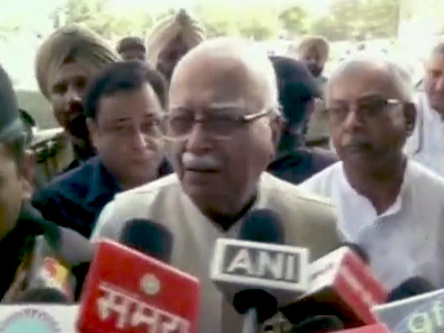 Video : Advani: Would Like to See Shiv Sena-BJP Ties Restored