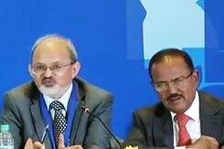 आईएस, अलकायदा पर हमारी नजर : सुरक्षा सलाहाकार डाभोल आईएस, अलकायदा पर हमारी नजर : सुरक्षा सलाहाकार डाभोल