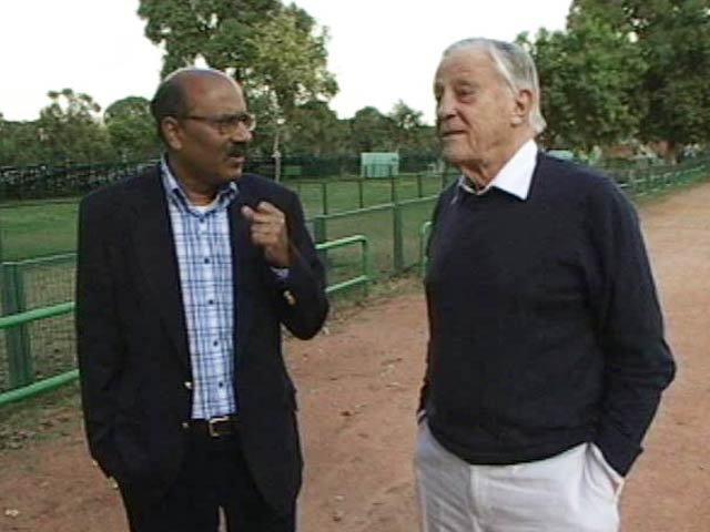 Walk The Talk with Benjamin Bradlee (Aired: April 2007)