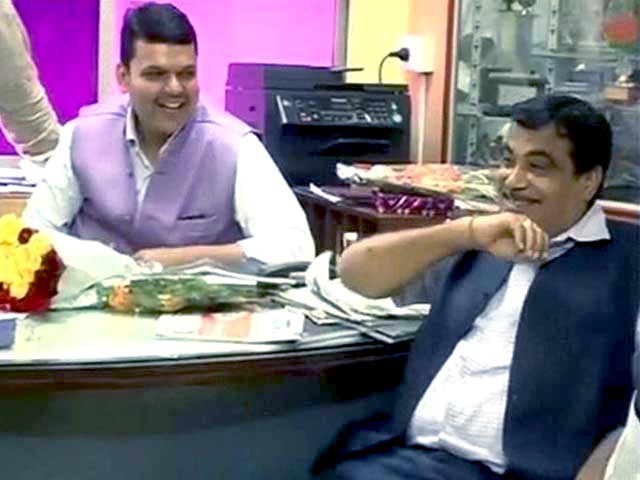 In Maharashtra, a Diwali Milan That Generated Sparks