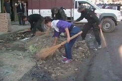 Mary Kom Joins PM Narendra Modi's Swachh Bharat Abhiyan Mary Kom Joins PM Narendra Modi's Swachh Bharat Abhiyan