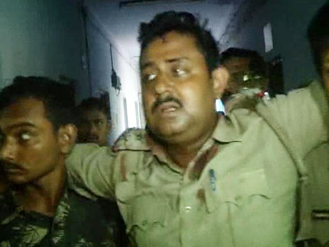 Bomb Thrown At Police Team at a Village in West Bengal