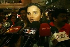 Sania Mirza Returns to Warm Welcome Sania Mirza Returns to Warm Welcome