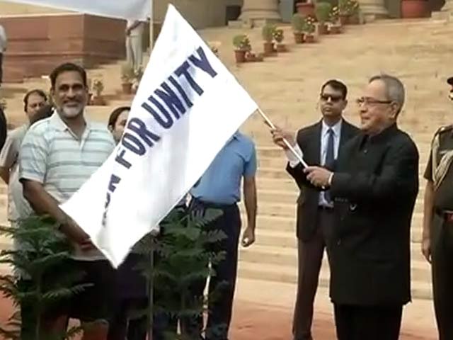 राष्ट्रपति ने राष्ट्रपति भवन से 'रन फॉर यूनिटी' को दिखाई हरी झंडी