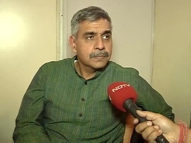 'What Happened was Not Dignified': Congress Leader on Vadra Episode