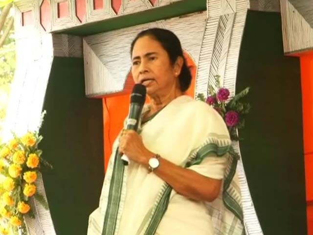 Video : 'Media Turned us Into Thieves': Mamata on Saradha Scam Probe