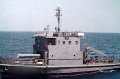 Naval Vessel Sinks Outside Vizag Harbour, 1 Dead, 4 Missing Naval Vessel Sinks Outside Vizag Harbour, 1 Dead, 4 Missing