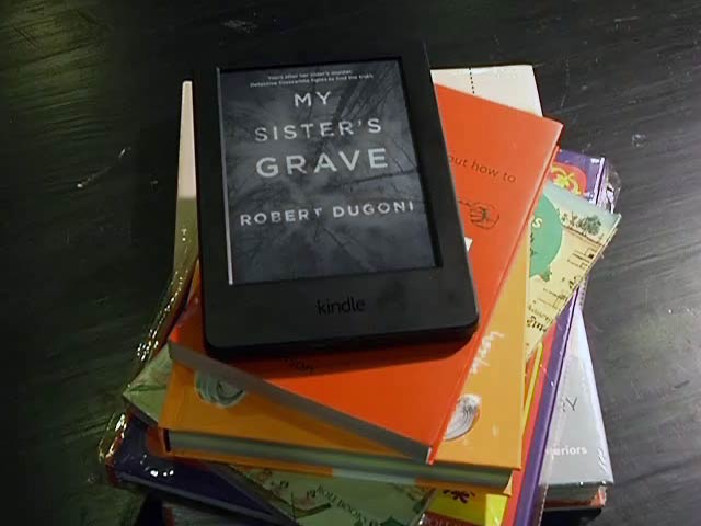Amazon Kindle 6 (7th Gen) Review