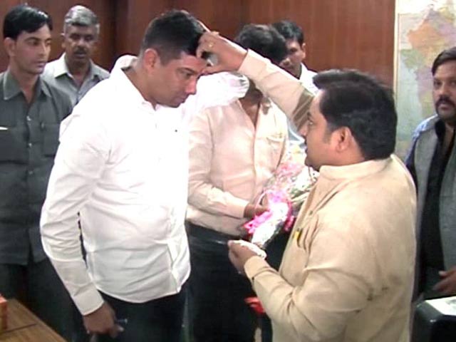 Minister Nihal Chand Meghwal 'Missing' in Rajasthan, Has a Photo-op in Delhi